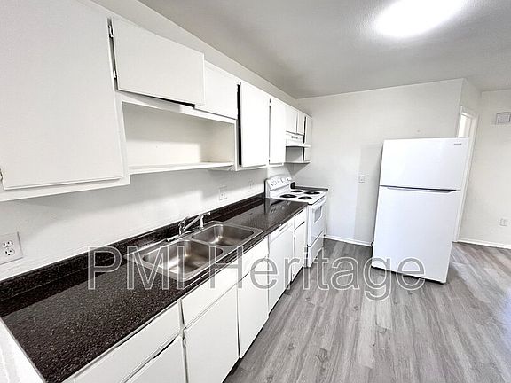 4th image of 606 Virginia St APT 201