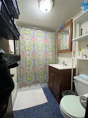 Rented by City Connections Realty | media 7