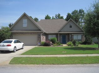 136 Concert Ct, Freeport, FL 32439