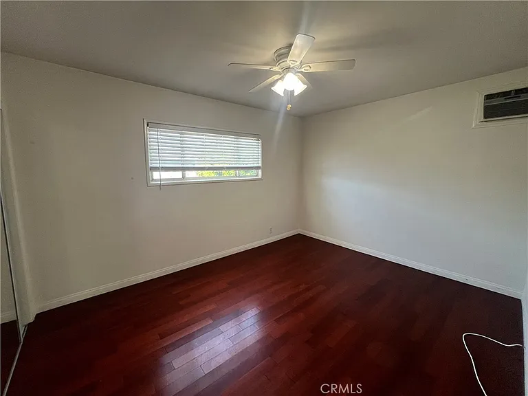 11901 Washington Blvd #11901E — Photo 2