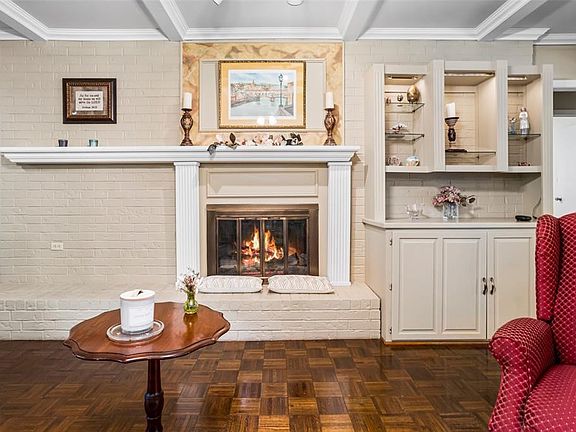 3rd image of 2105 Prestonwood Dr