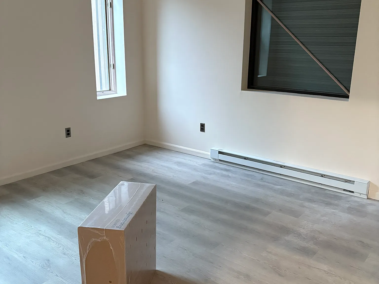 2 bed, 916 sqft, $1,000 — Photo 4
