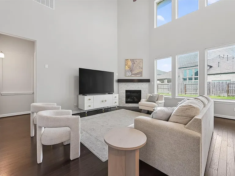 4018 Martin Ridge Dr — Photo 17