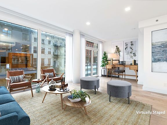 4th image of 245 E 53rd St #2F