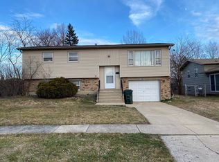 19031 Cypress Ave, Country Club Hills, IL 60478