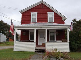518 Main St, Jackman, ME 04945