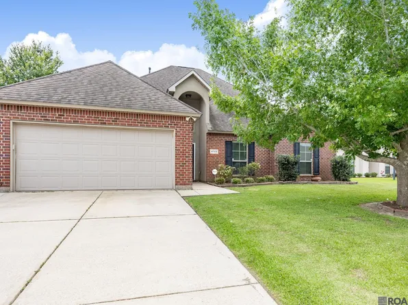 41165 New Orleans Dr, Sorrento, LA 70778