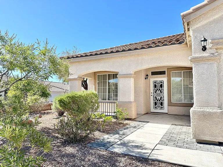 9103 Imperial Castle Ct — Photo 2
