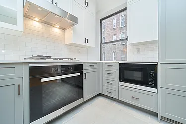 Rented by Living New York