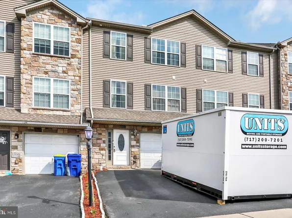 945 Rachel Dr, York, PA 17404