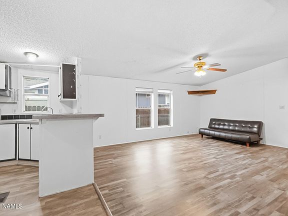 4th image of 4299 N Bonner St