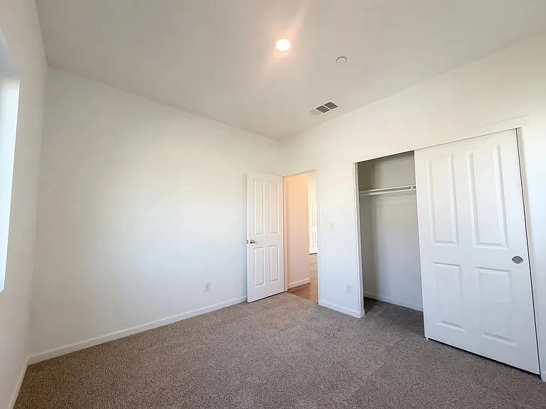 4571 Juneberry Dr — Photo 4