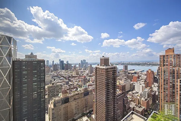 Sold by Halstead Real Estate | media 3