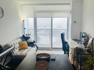 160 Flemington Rd #1215, Toronto, ON M6A 0A9