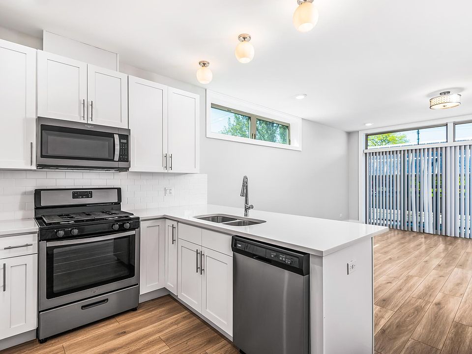 1st image of 2643 W Lawrence Ave #1N