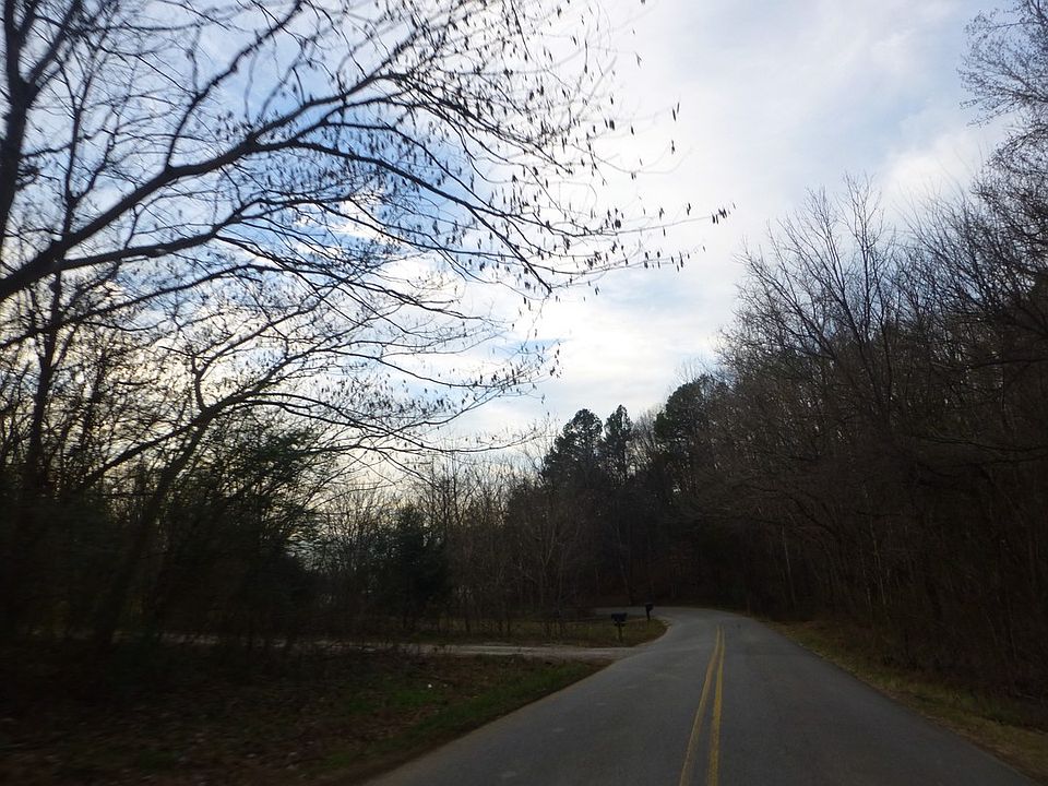2485 McGaha Hollow Rd, Dandridge, TN 37725 Zillow