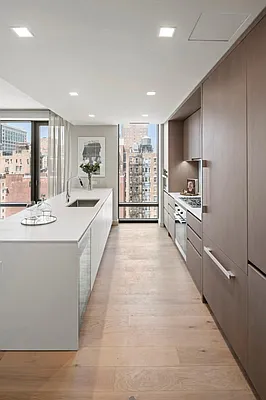 Sold by Douglas Elliman | media 27