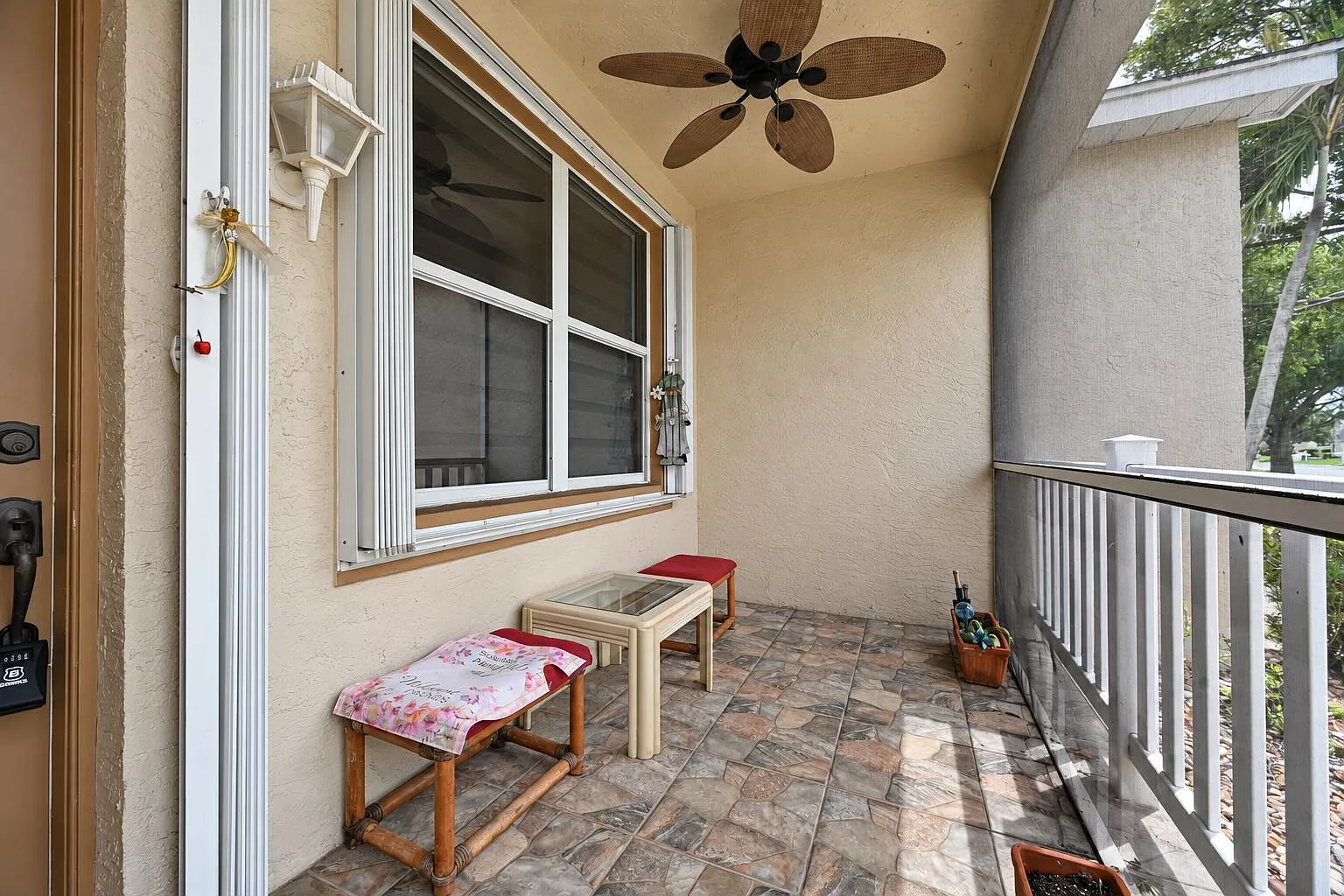 2 bed, 2.0 bath, 1430 sqft, $2,300 — Photo 4
