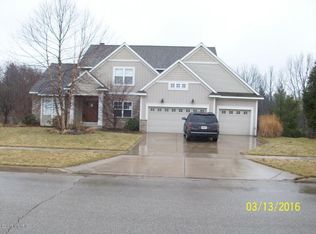 1686 Bristol Ridge Dr NW, Grand Rapids, MI 49544