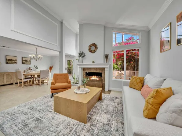 20 Coldbrook, Irvine, CA 92604