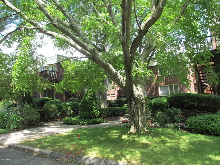 1 Colt Rd #12 — Photo 14