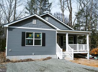 47 Magnolia Boulevard Former Cedar Ln, Colonial Beach, VA 22443