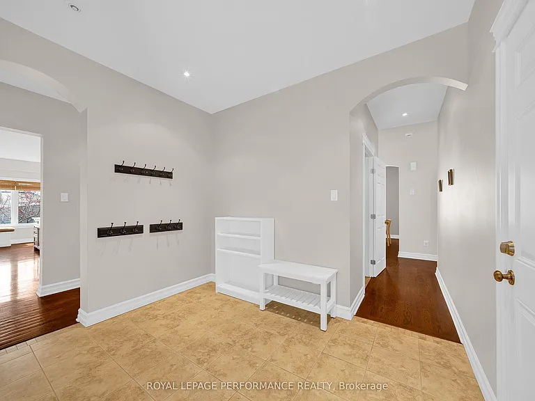 590 Kochar Dr — Photo 13