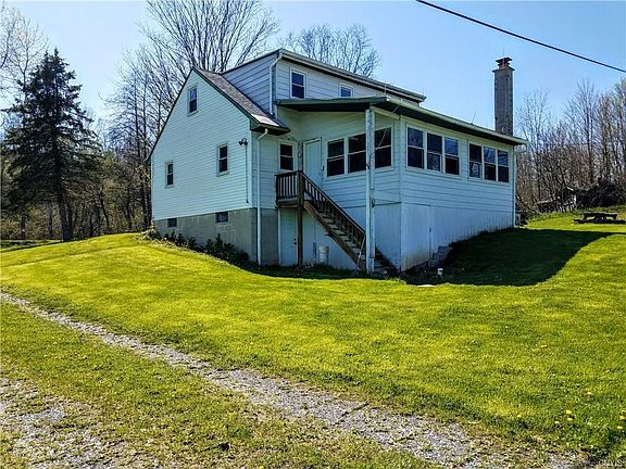 Great house with back steps up to porch!
