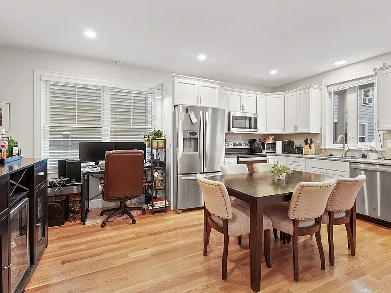 22 Henderson St #1 — Photo 12