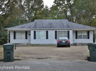 127 Ivie Cir, Martin, TN 38237