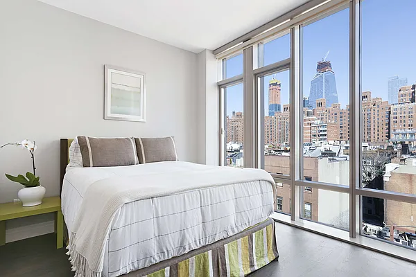 Sold by Compass | media 26