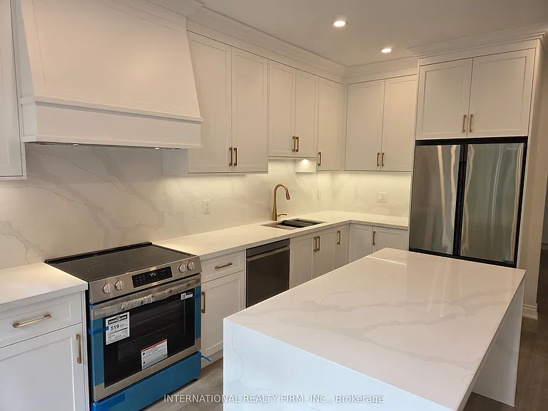 32 Bel Canto Cres — Photo 25
