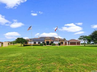 2101 Oak Valley Dr, New Braunfels, TX 78132