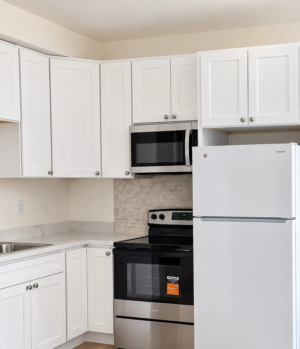 1 bed, 700 sqft, $1,500 — Photo 3
