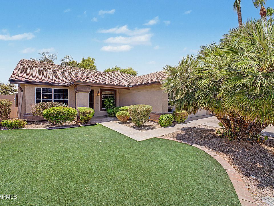 1st image of 1358 N SAILORS Way