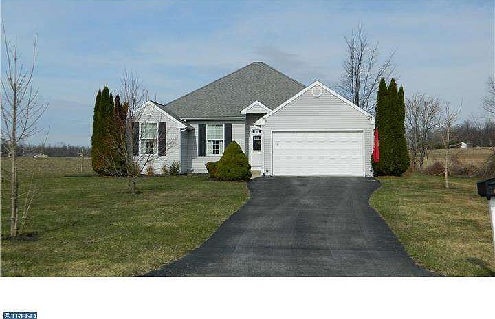 1st image of 111 Tyler Dr