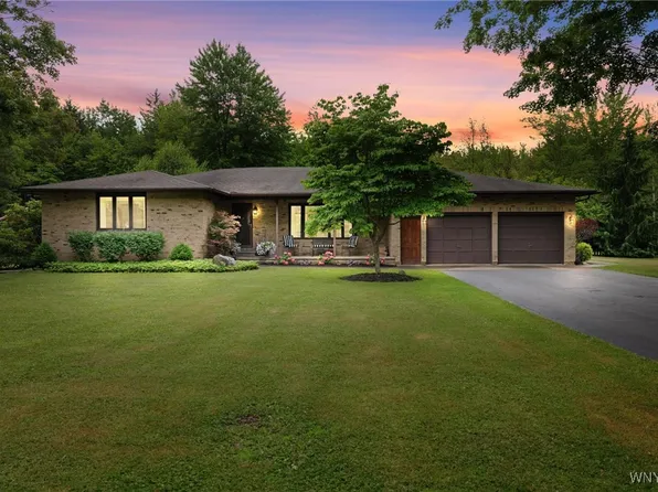 1575 Overhead Rd, Derby, NY 14047