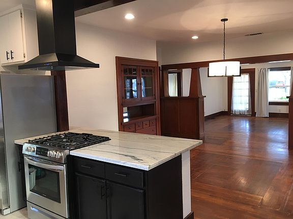 2nd image of 205 Sierra Blvd