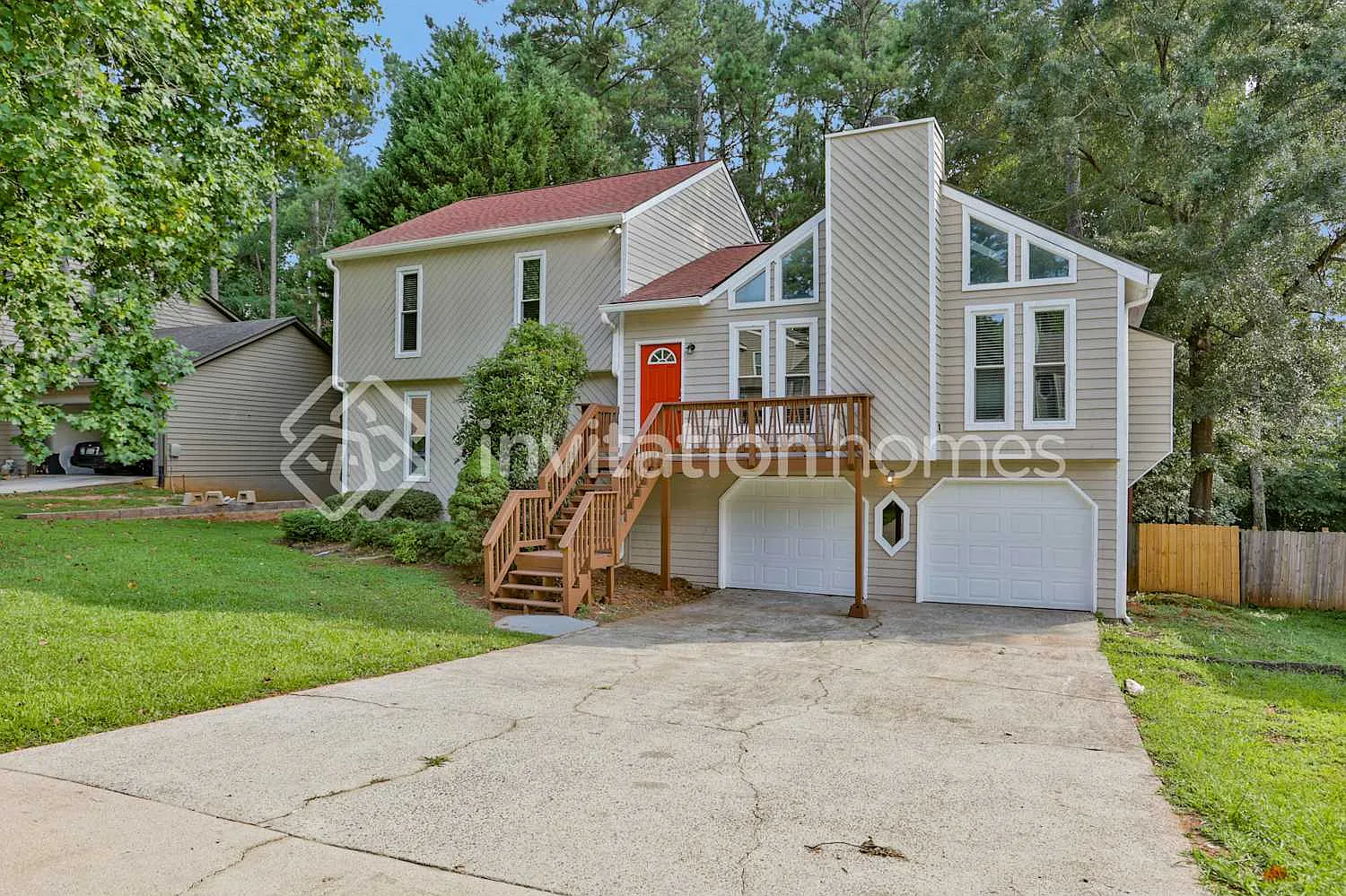 335 Mckees Rock Ln Lawrenceville, GA 30044 — Photo 1