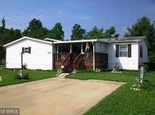 463 Sarah Anne Dr, Lothian, MD 20711