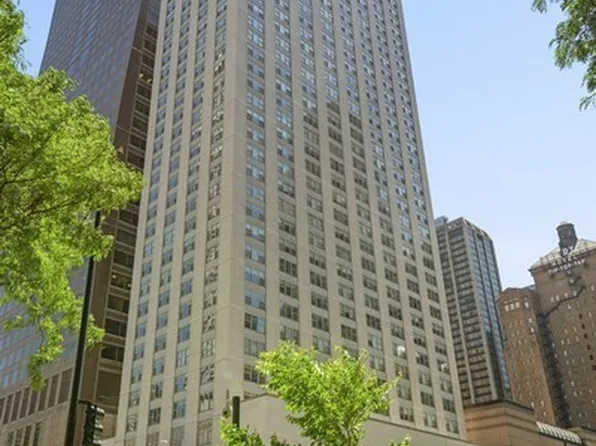 777 N Michigan Ave APT 3105, Chicago, IL 60611