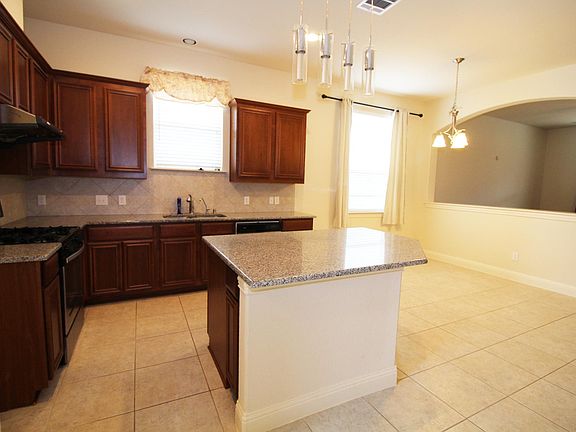 4th image of 5512 Ivyridge Ln