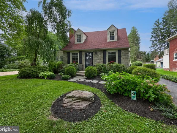 27 Hess Blvd, Lancaster, PA 17601