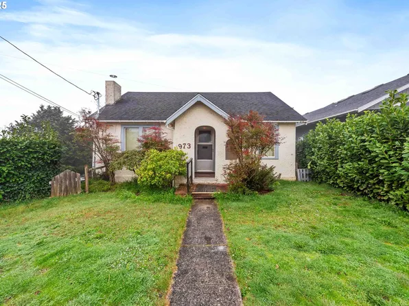 973 N Elliott St, Coquille, OR 97423