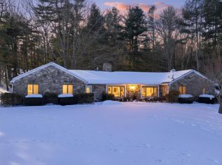 28 Valentine Dr, Hawley, PA 18428