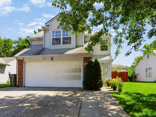 8817 Summer Walk Dr E, Indianapolis, IN 46227