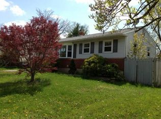 22 Auburn Dr, New Castle, DE 19720