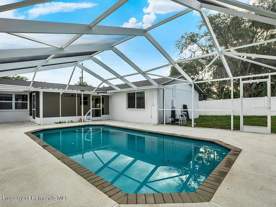 9756 Horizon Dr, Spring Hill, FL 34608 | Zillow