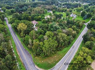 8320 92nd St SE, Alto, MI 49302