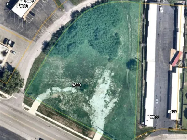 9800 E Us Highway 40, Independence, MO 64055